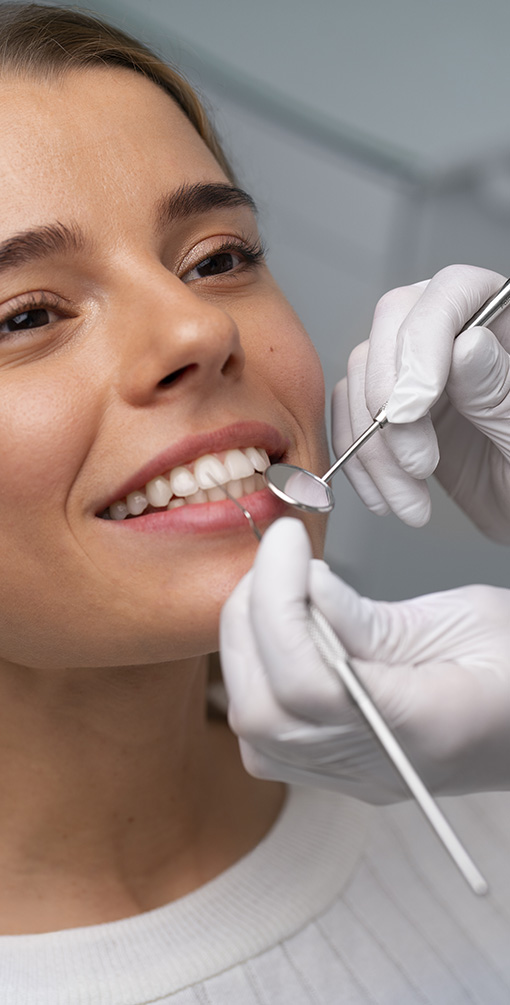 pokaz koron zębowych